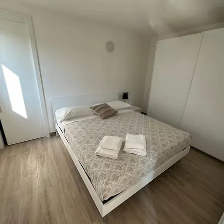 아파트 Casa Sant'anna 레반토